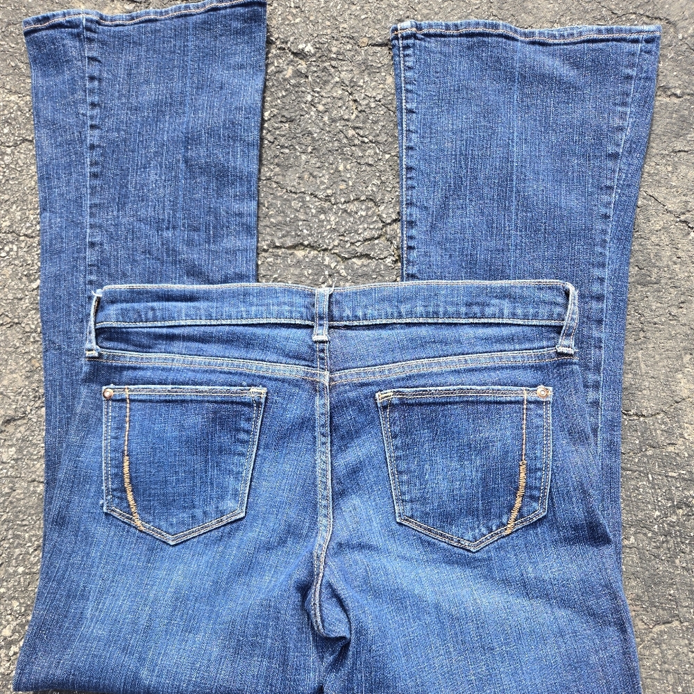 THE FLIRT Mid Rise Flare Jean Womens Size 8